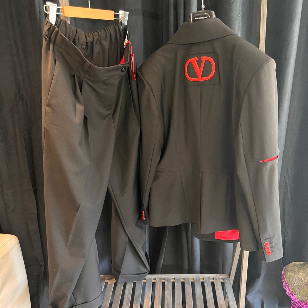 exclusive from Valentino.suit